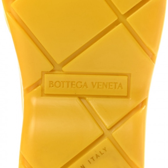 Bottega Veneta Puddle Rain Boots Yellow (SIZE: 40) NO Box - Picture 5 of 12